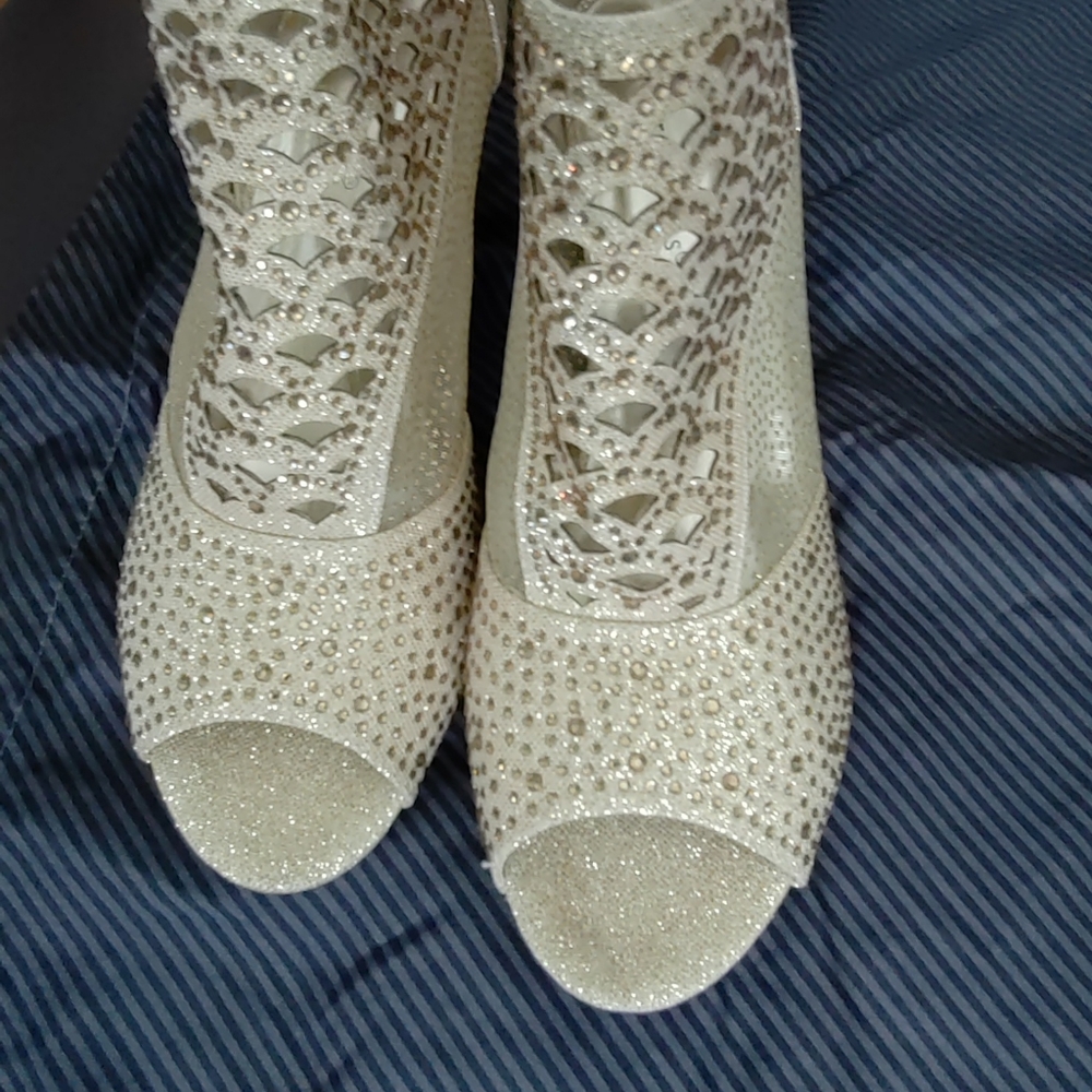 Women shoes